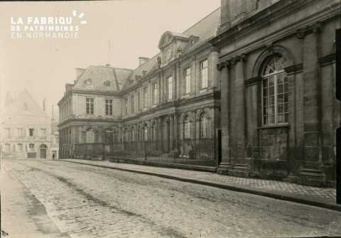Université